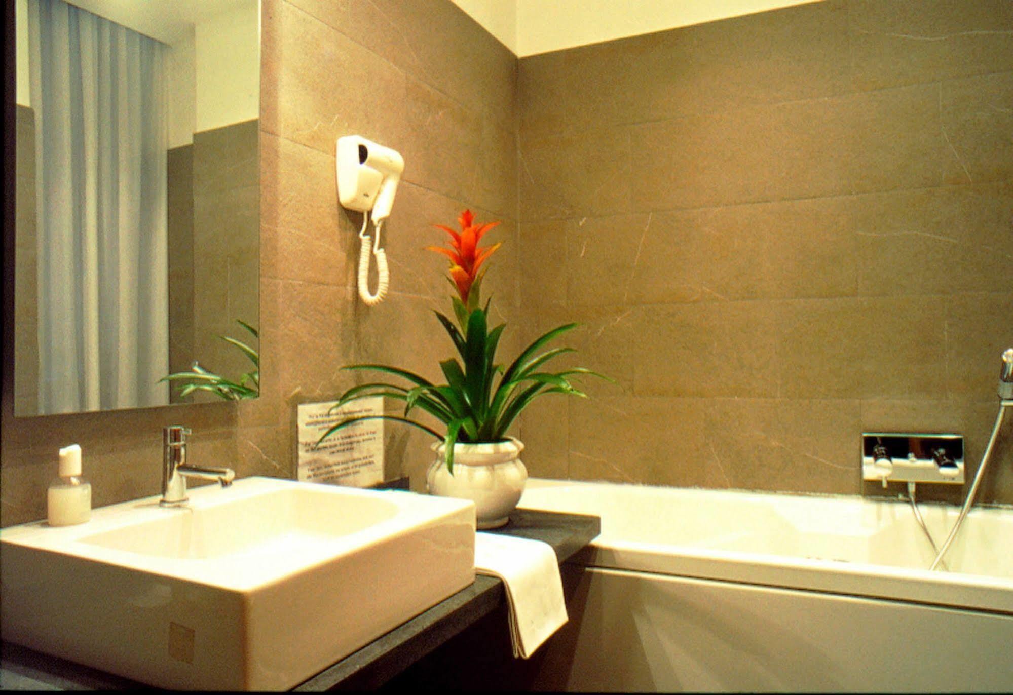 Hotel Lemon Garden Rzym Zewnętrze zdjęcie