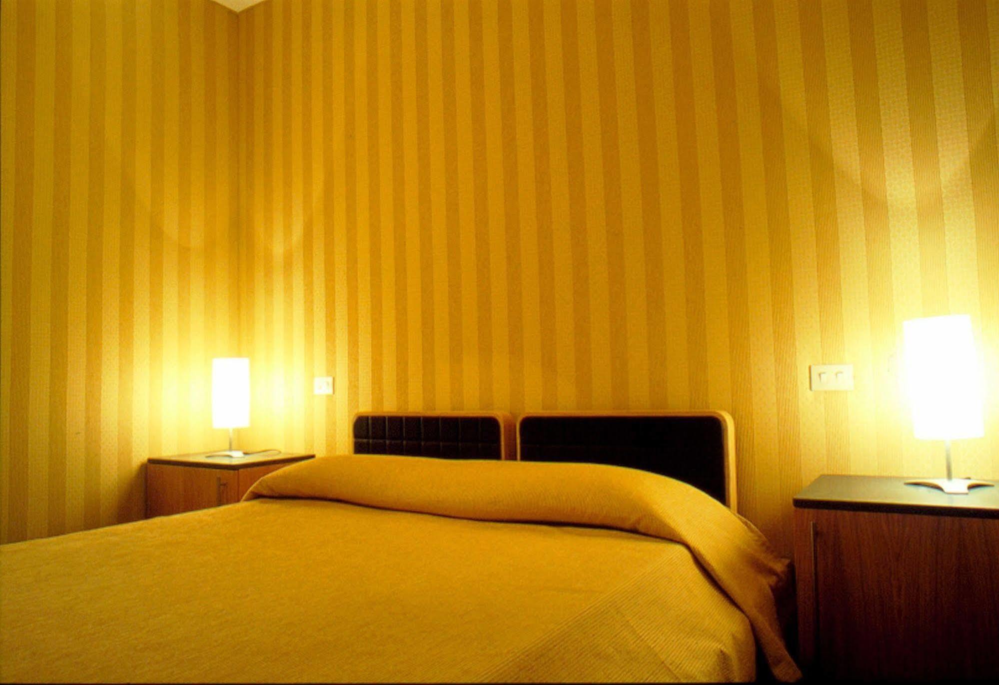 Hotel Lemon Garden Rzym Zewnętrze zdjęcie